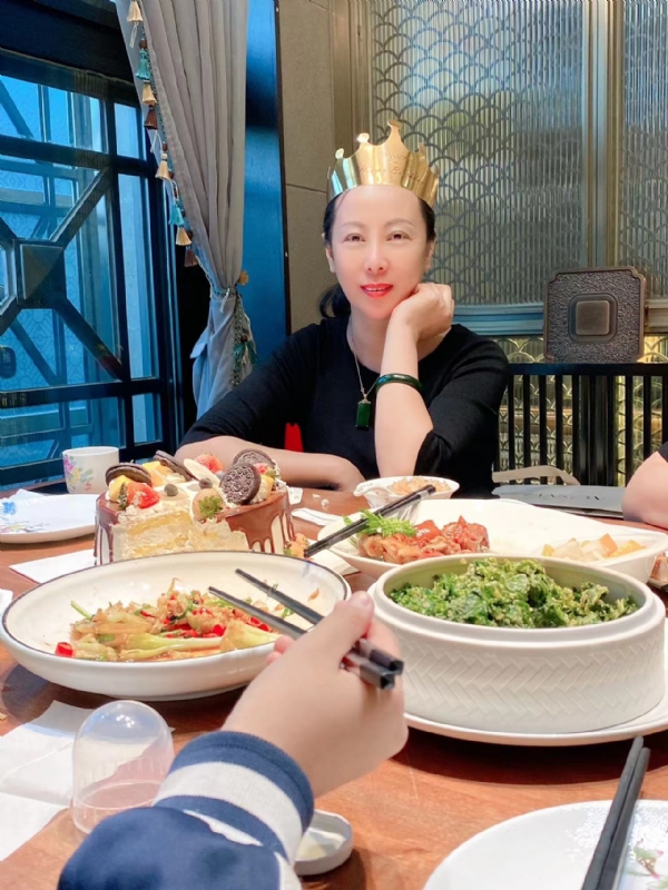 红红的第二张照片--乌鲁木齐基督教相亲网